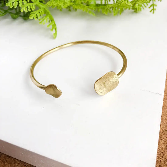 bracelet - solaris cuff - gold by worldfinds