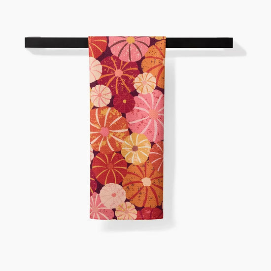 tea towel - microfiber autumn - spicy pumpkins by geometry house