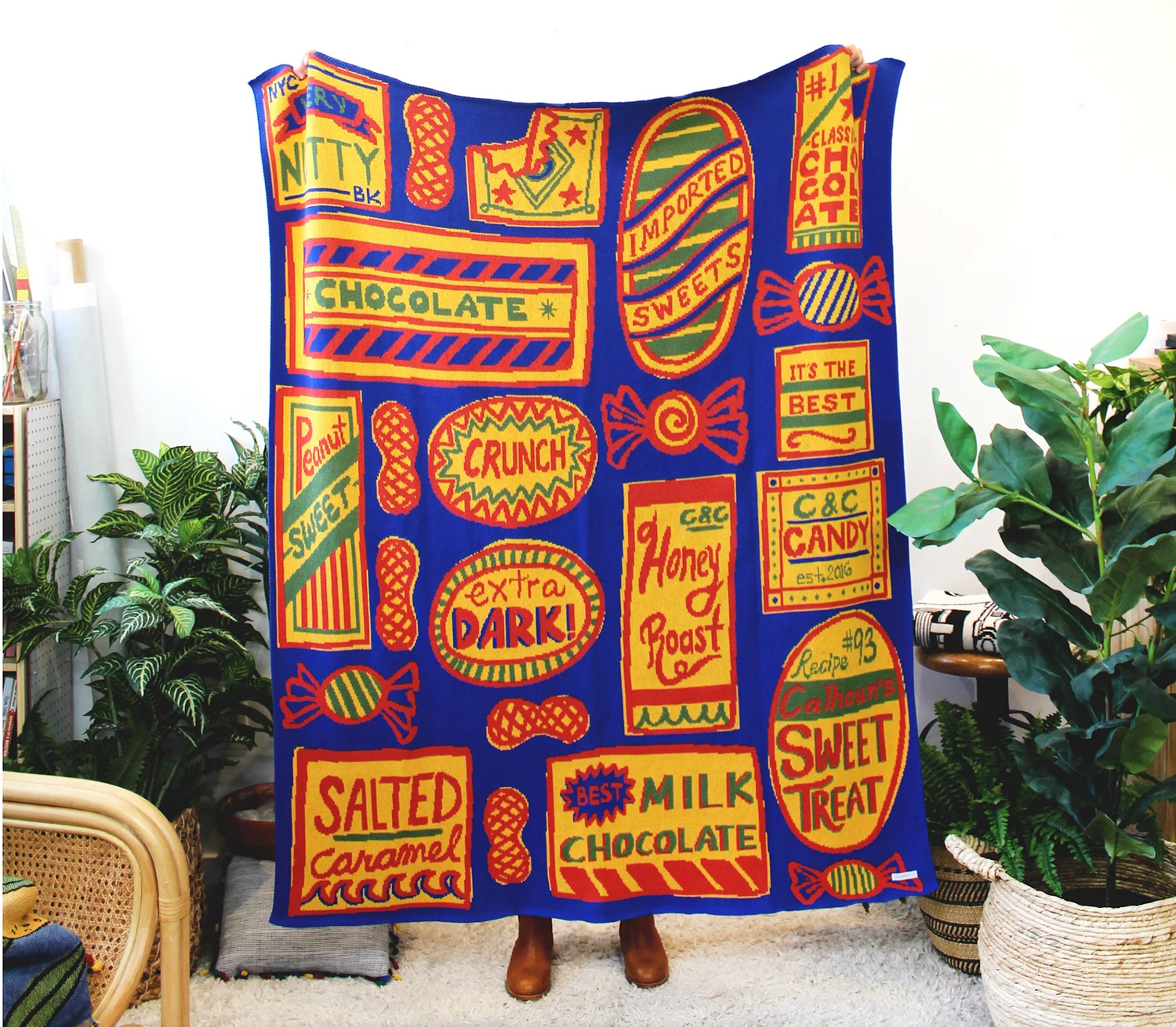 Pillows & Blankets