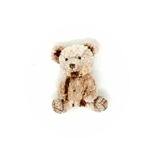 brooch pin - teddy bear by trovelore