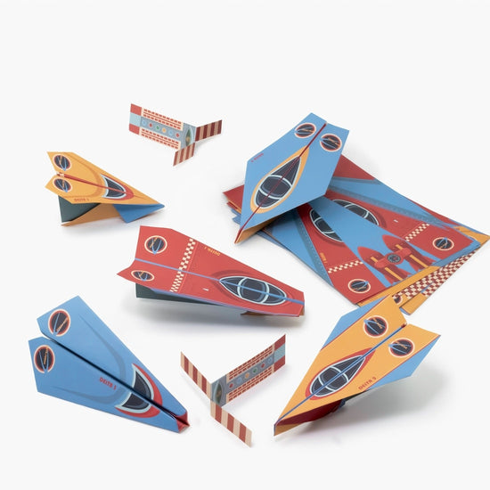 kit - paper airplane - delta force flyers by clockwork soldier
