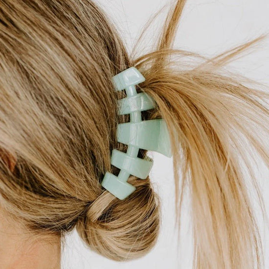 hair clip - classic medium - by teleties