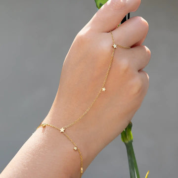 hand chain - twinkle stars - 18kgp by peter and june