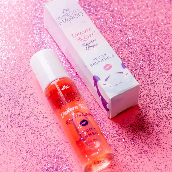 lipgloss - roll-on - unicorn kisses by honestly margo