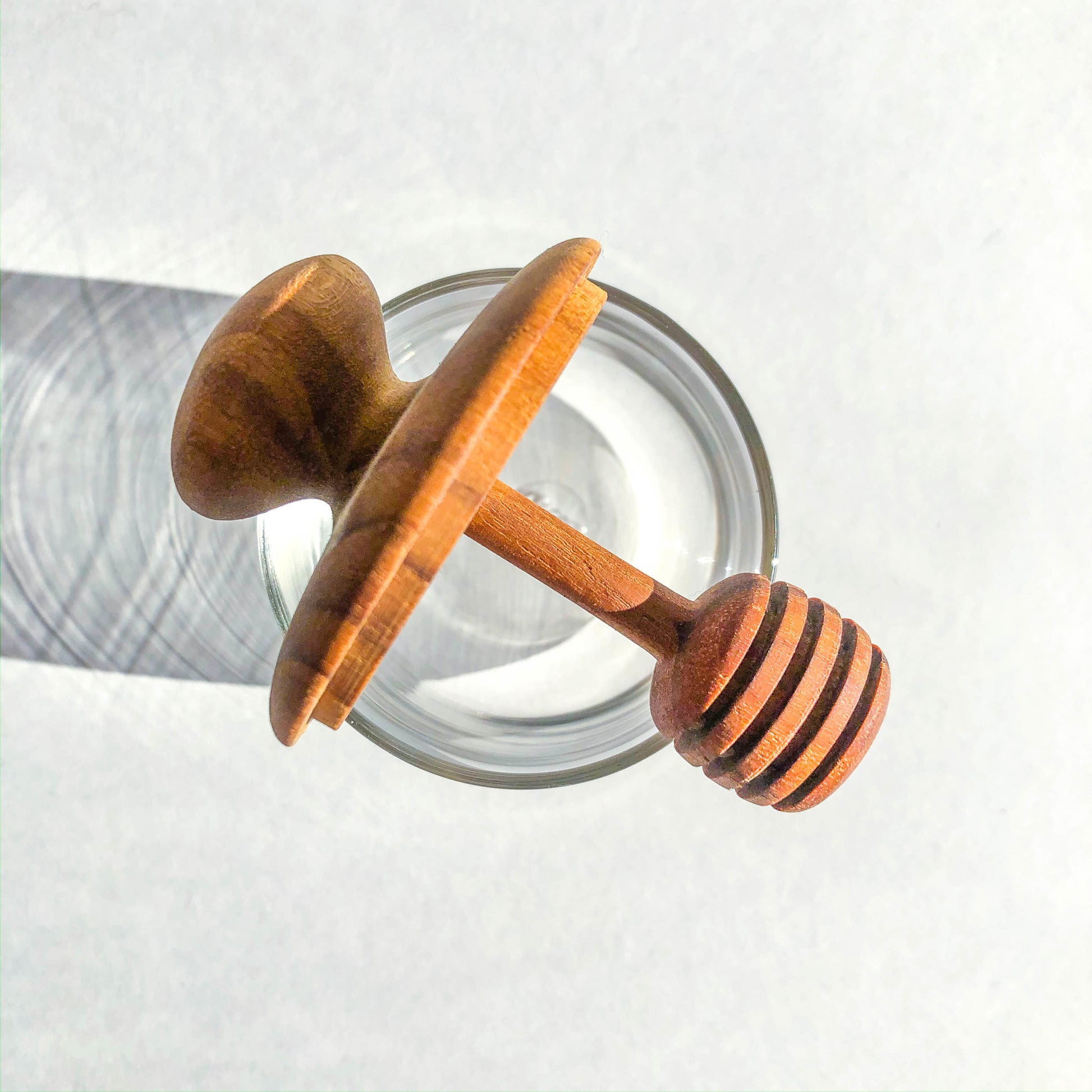 honey jar - mini - teak & glass by be home