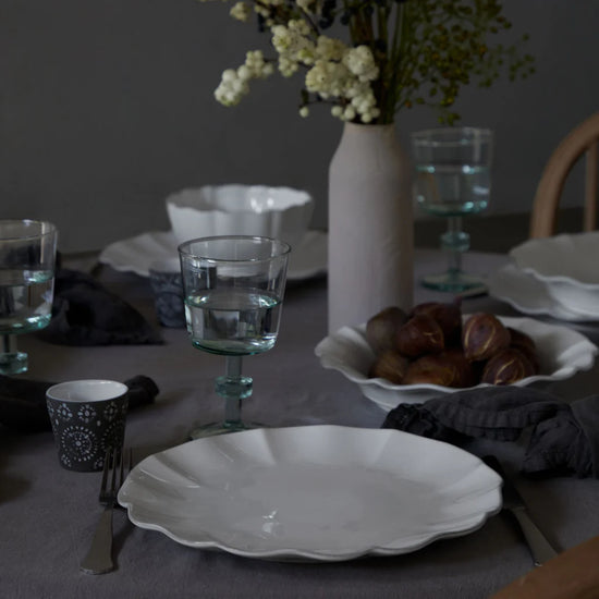 wine glass - "liso" green by casafina