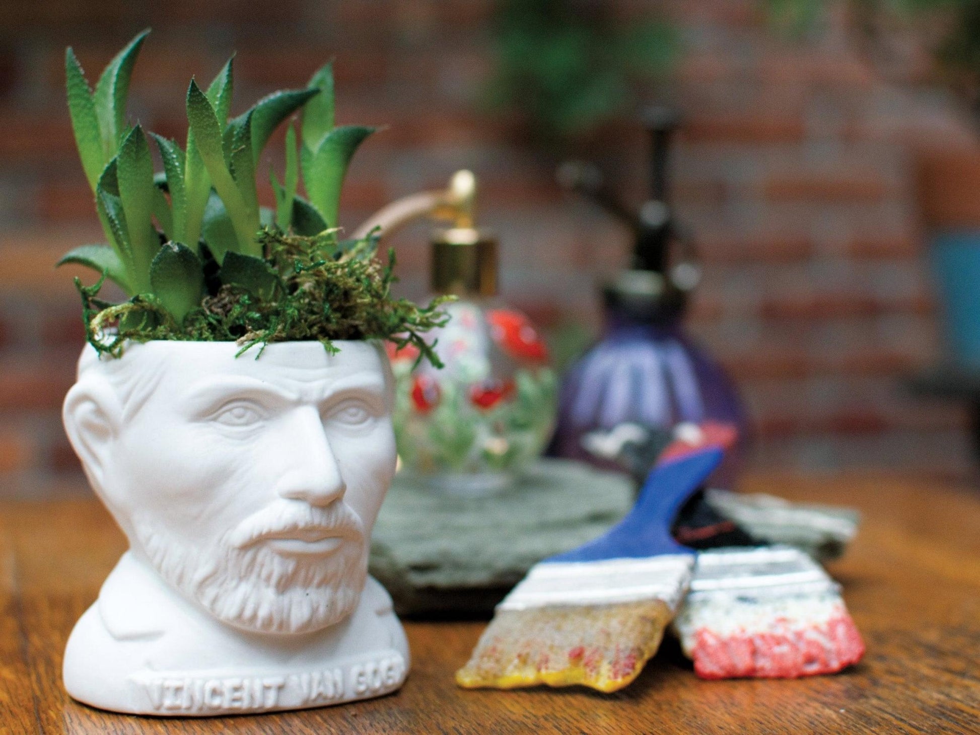 ceramic planter pot - bust figure by unemployed philosophers guild