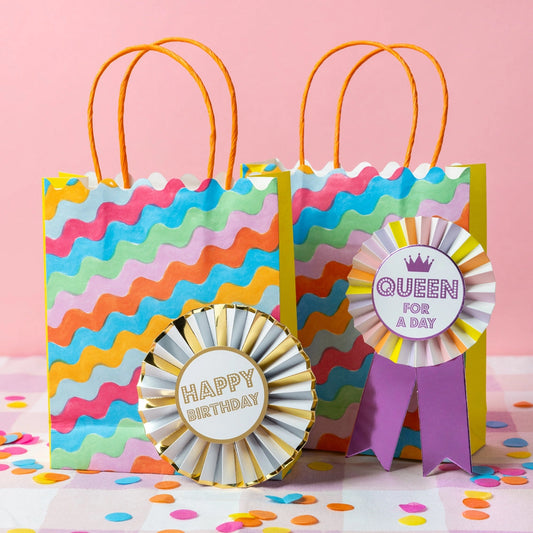 gift bags - wavy multicolor - 8 pack by talking tables, usa